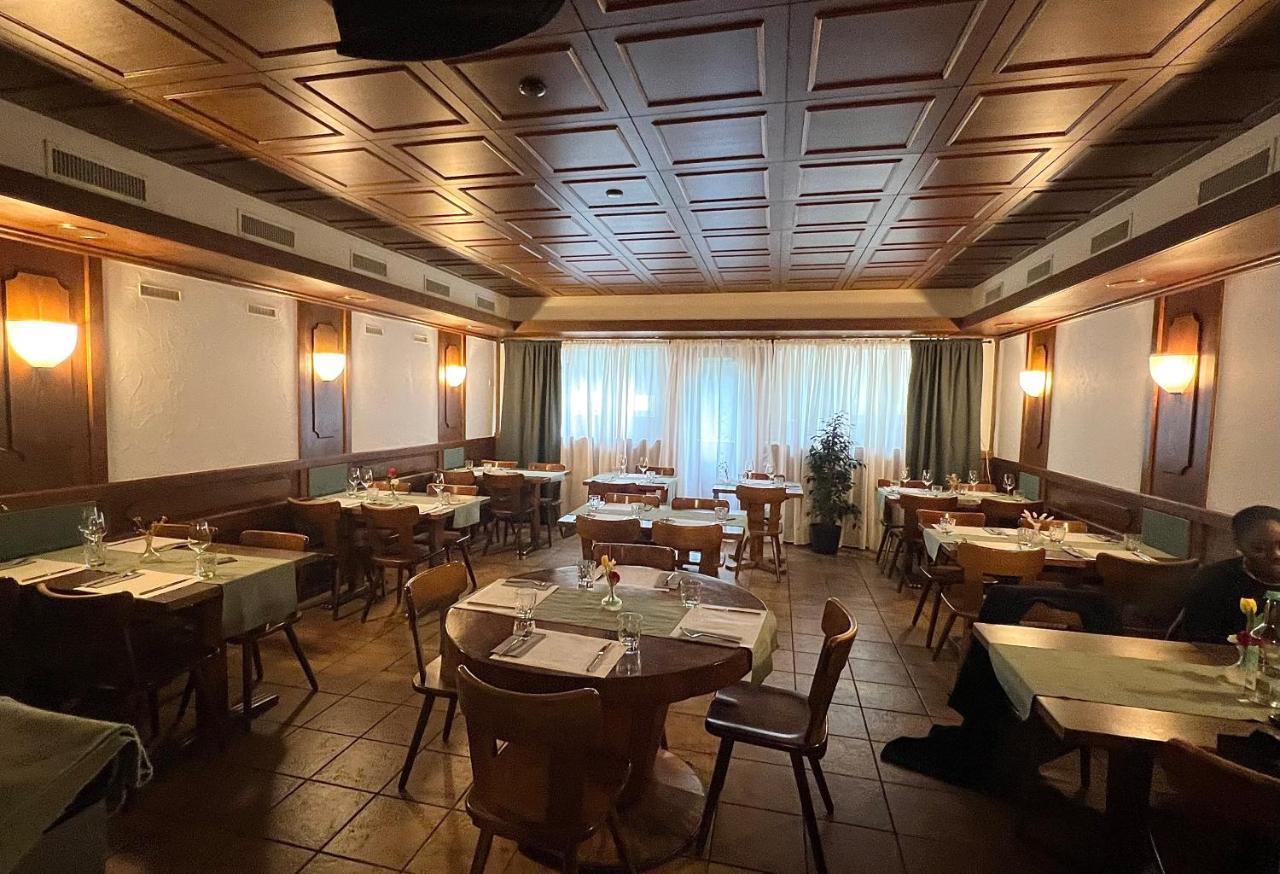 Hotel Jaeger Murten Eksteriør billede
